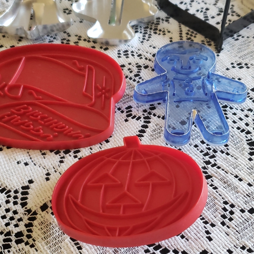 Various Shapes Cookie Cutters. - Picture 8 of 9